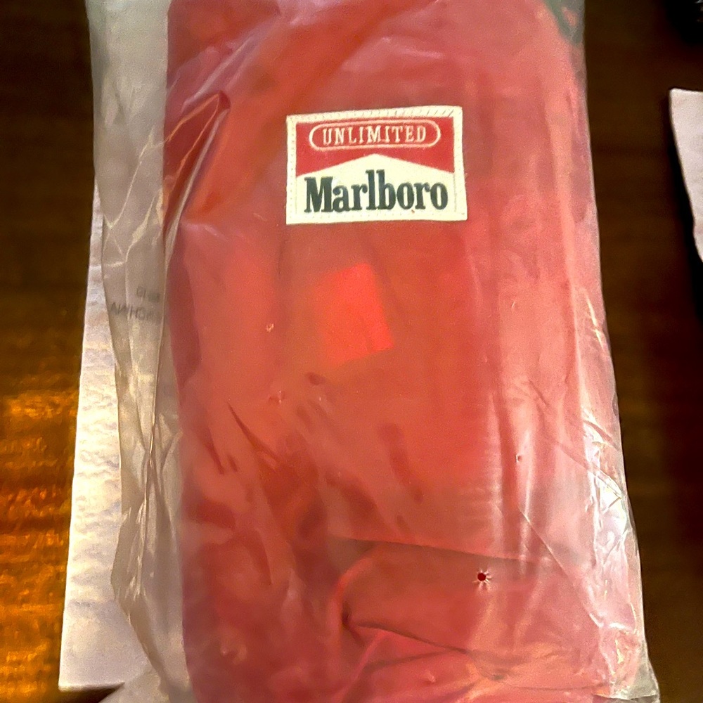 Marlboro sleeping bag. Never used in original bag
